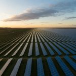 L'utilisation de l'intelligence artificielle pour optimiser la gestion et le rendement des installations solaires hybrides